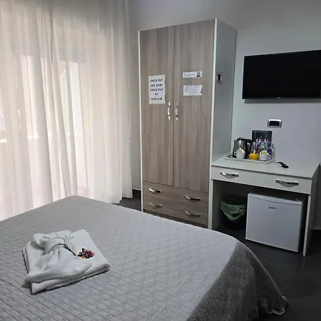 בית הארחה Nazionale Dream נאפולי