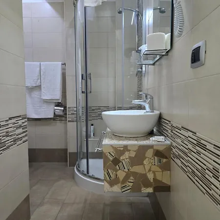 Nazionale Dream בית הארחה