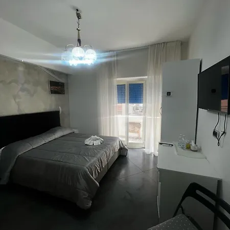 Nazionale Dream בית הארחה